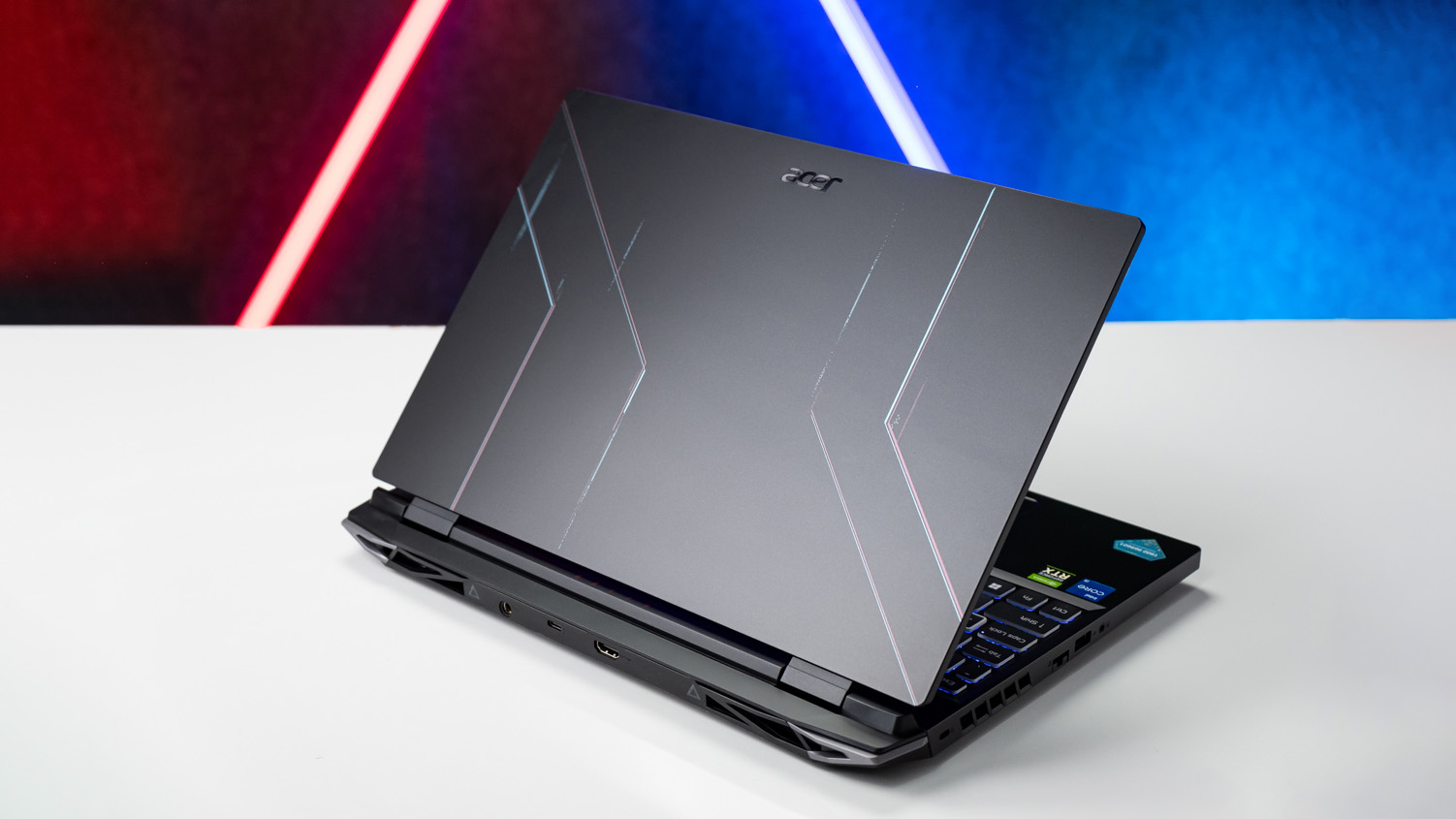 Có nên mua laptop gaming dưới 10tr
