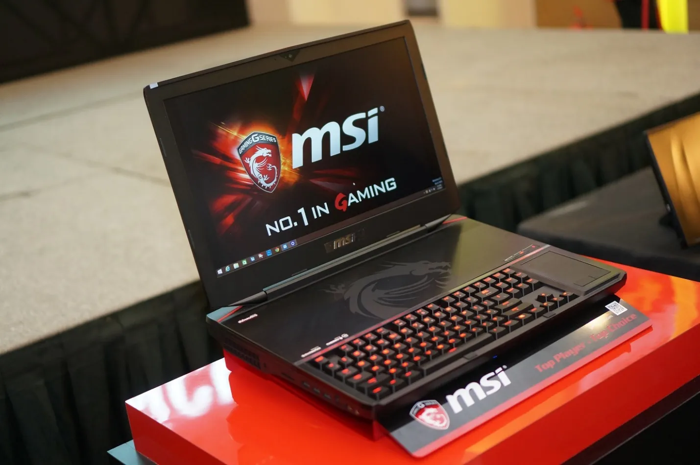 laptop gaming cấu hình mạnh